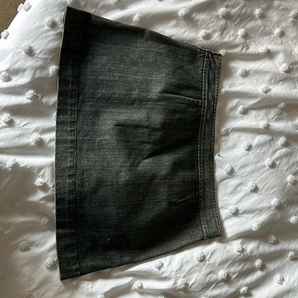 Never worn, nwot, Theory mini skirt, size 12, jean - Picture 2 of 4
